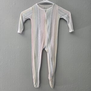 Kyte Baby Pajamas 12-18 Month Rainbow Stripes Zipper Footie PJS One Piece